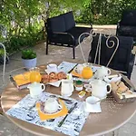 Gite, D'hote De Charme, Petit Dejeuner Compris * Firmy