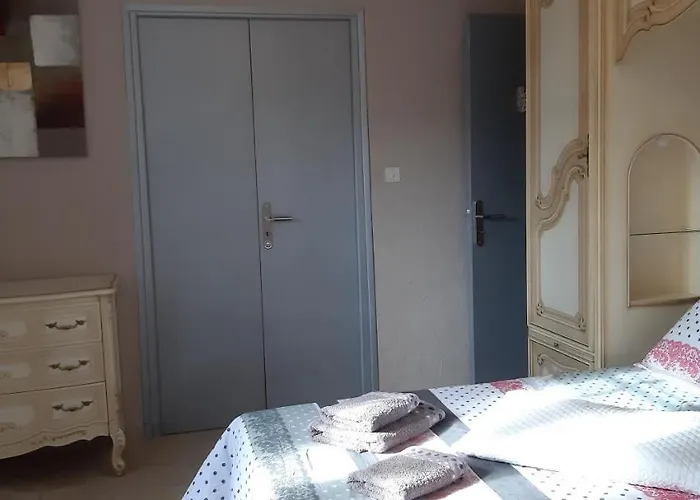 Σπίτι διακοπών Gite, D'hote De Charme, Petit Dejeuner Compris Firmy